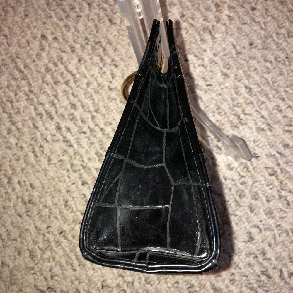 Wild Rose black leather hand bag. - Picture 6 of 7